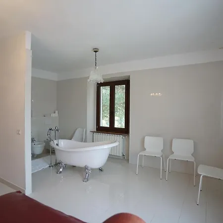 Helma Lago Maggiore Apartament *